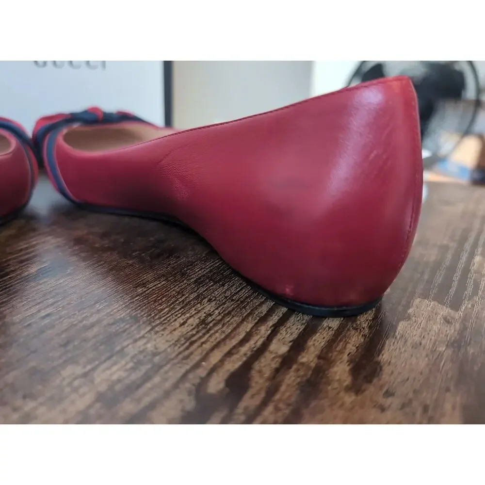 Gucci womens red